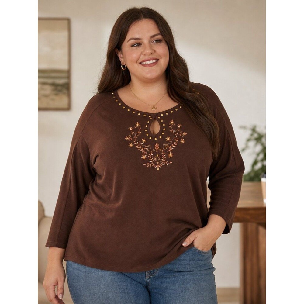 White Stag Brown Embroidered Long Sleeve Tee • Floral Stud Detail • NWT 18W/20W